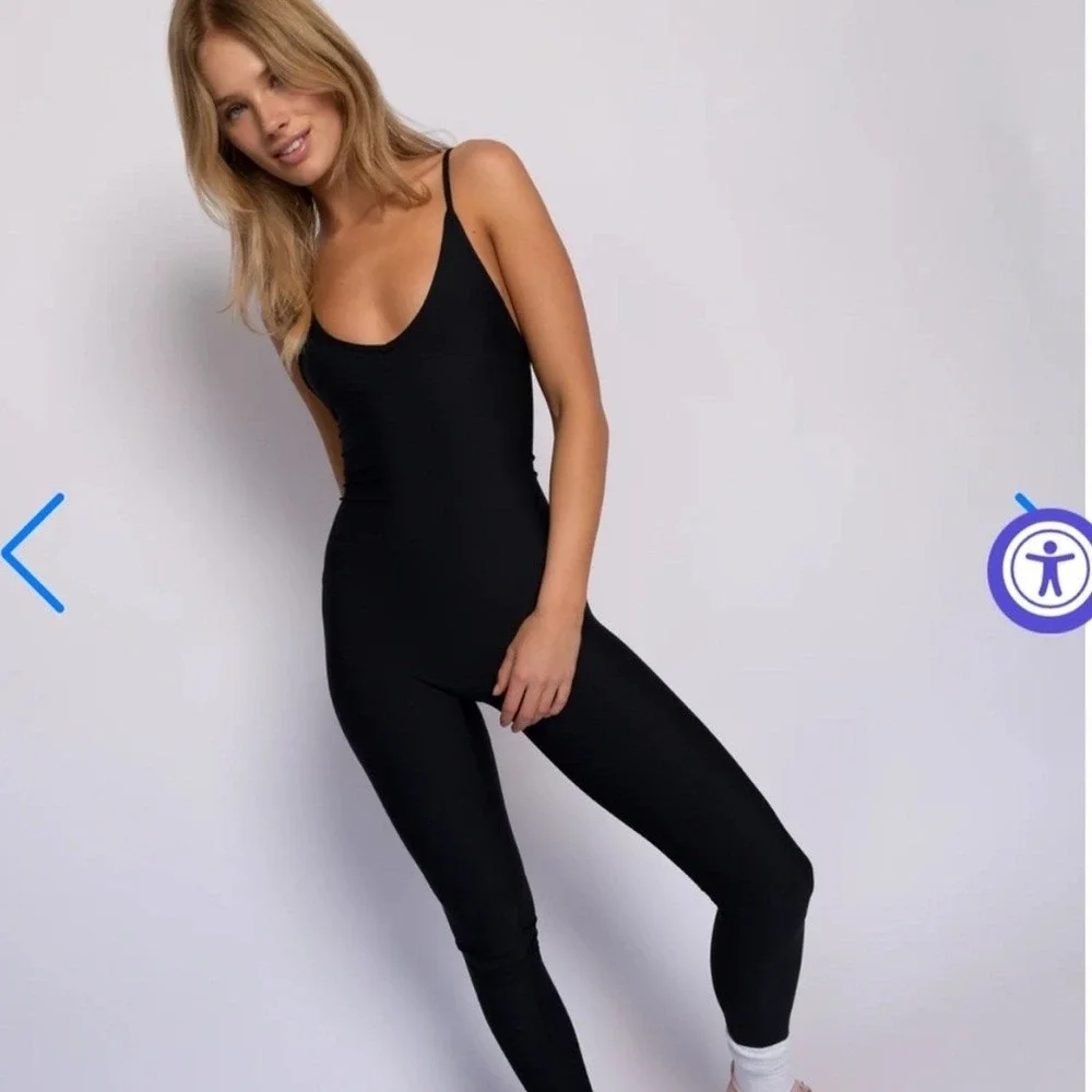 SKATIE Jumpsuit Women XS/S? Black VNeck Spaghetti Strap Stretch Active‎ Unitard